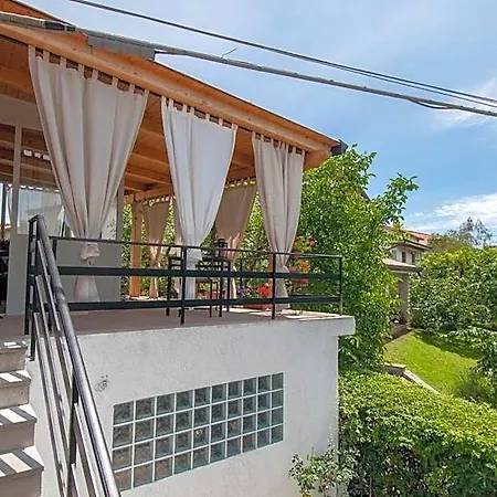 Stella Maris Alojamento de Acomodação e Pequeno-almoço 3*