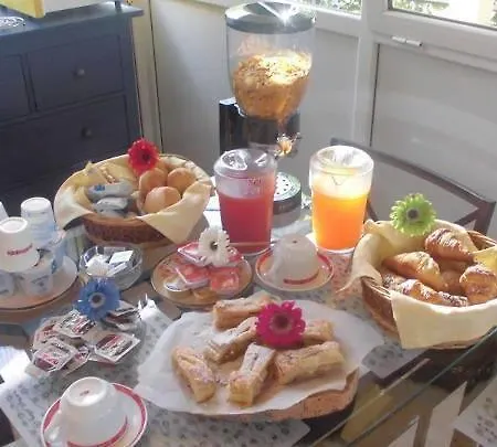 Stella Maris Alojamento de Acomodação e Pequeno-almoço 3*
